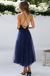 inostorâ„?Plunging Neck Backless Mesh Midi Dress